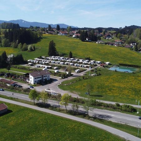 Terrassen-Camping Am Richterbichl 罗滕布 外观 照片