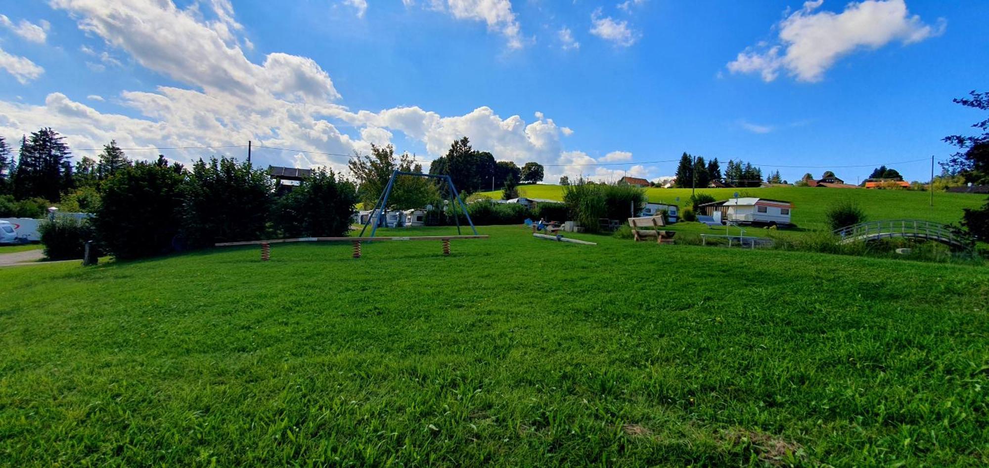 Terrassen-Camping Am Richterbichl 罗滕布 外观 照片