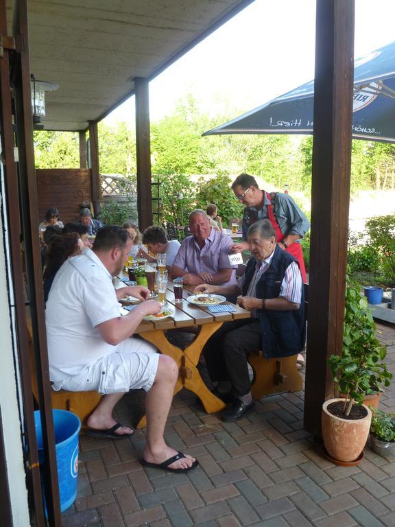 Terrassen-Camping Am Richterbichl 罗滕布 外观 照片
